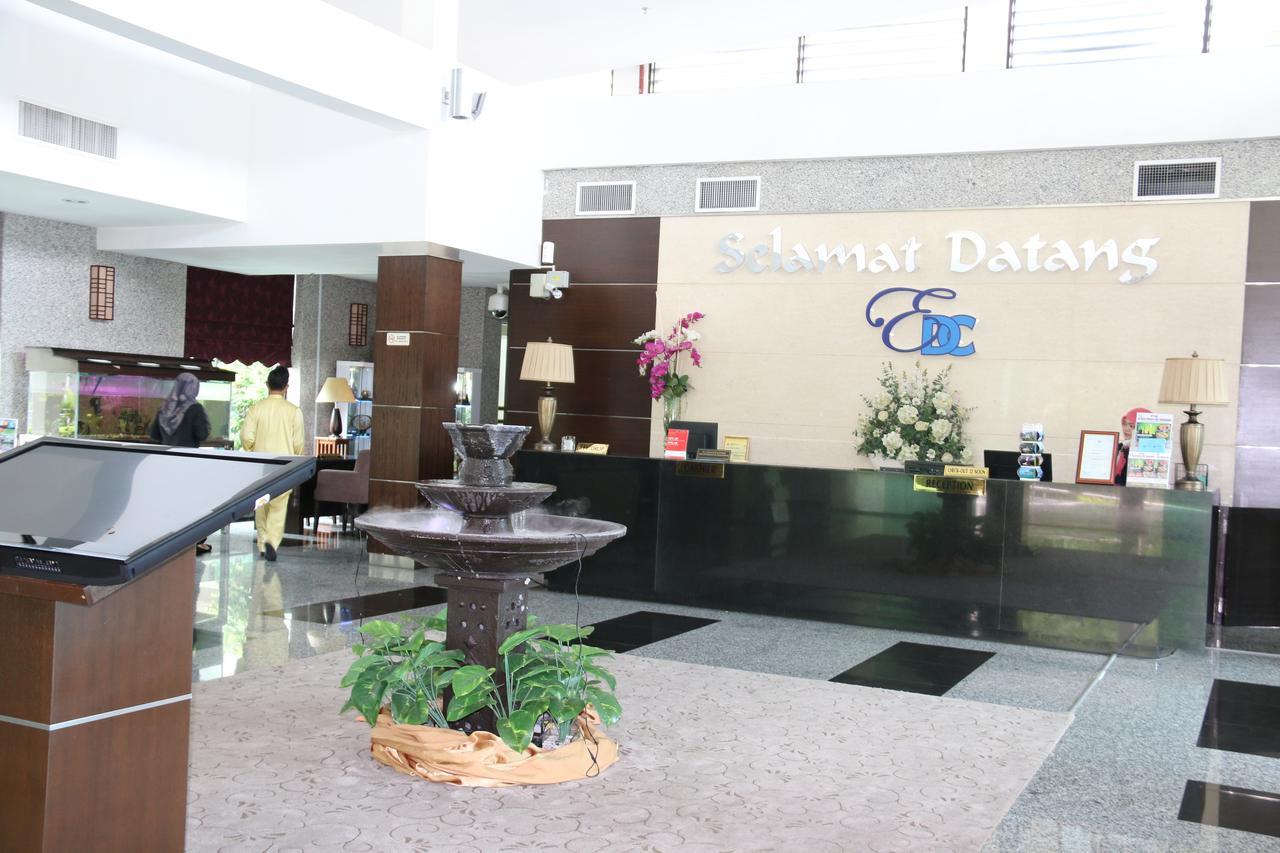Edc Uum Sintok Hotel Sintuk Exterior photo